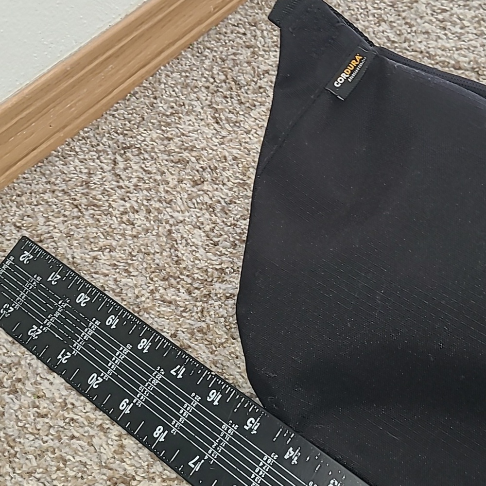 Vans Black Sling Bag - Picture 9 of 9